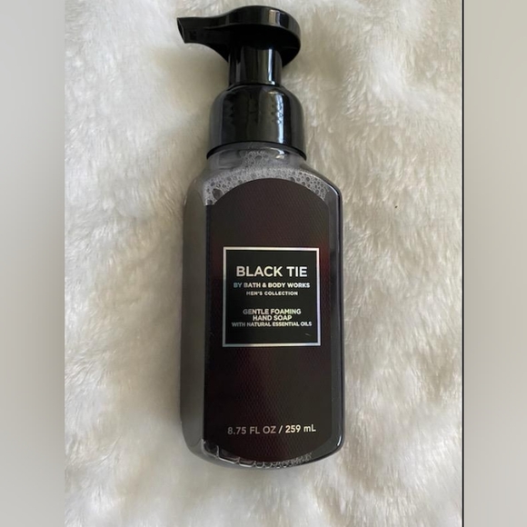 Bath & Body Works Other - Black Tie BBW hand soap foaming hand soap
